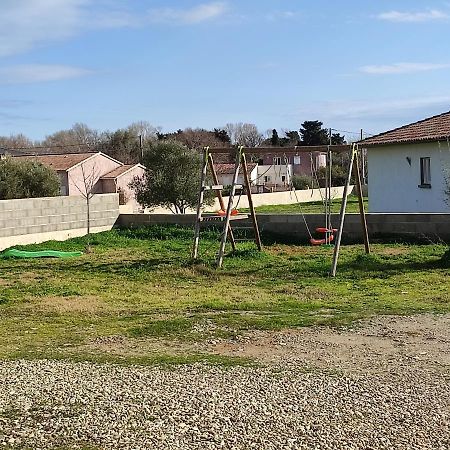 T3 Proche Plages Et Aeroport Lucciana  Exterior photo
